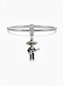 Charm Mariachi de Plata Esterlina