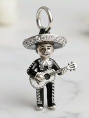 Charm Mariachi de Plata Esterlina